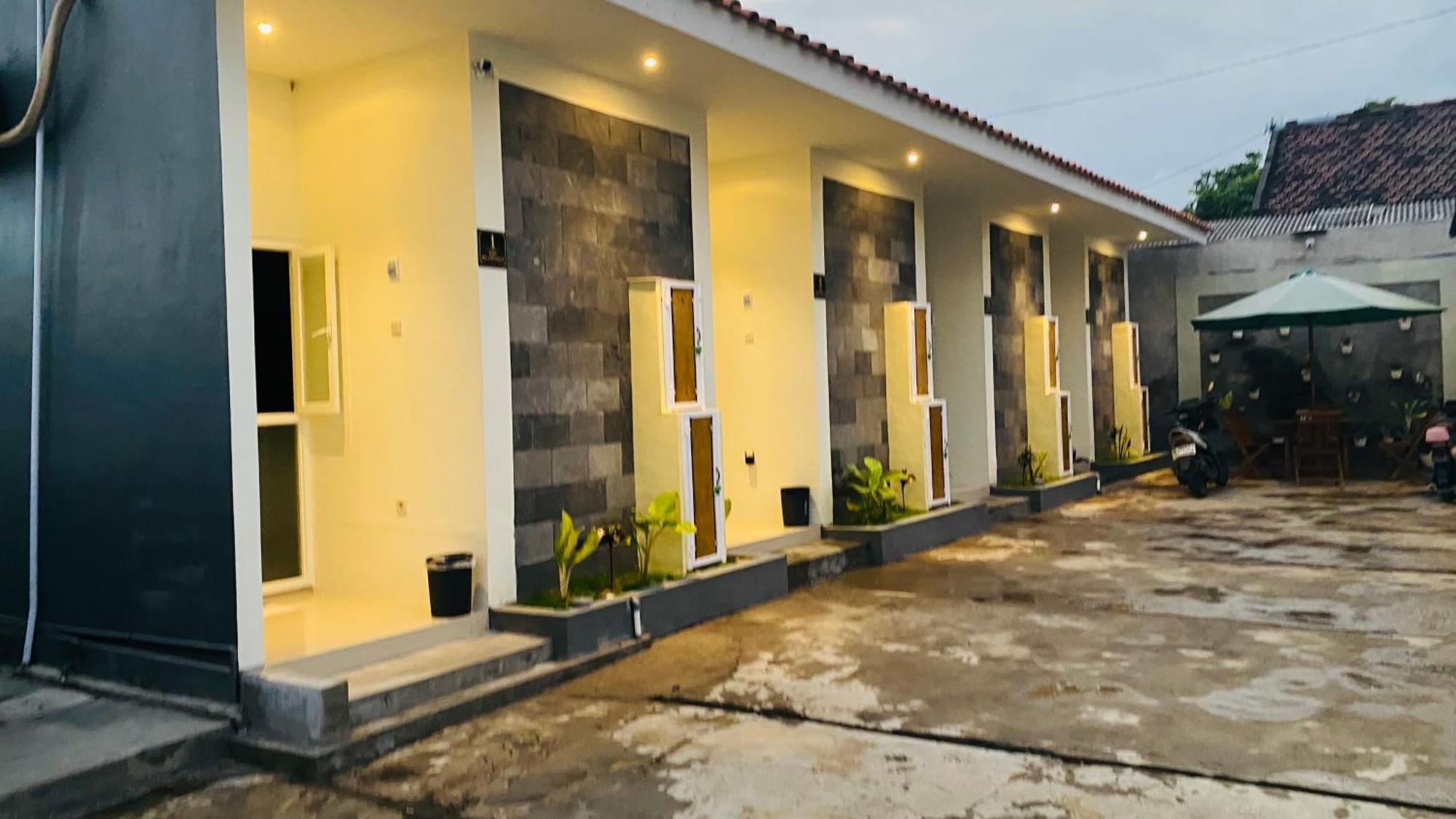 Robiu Bed & Breakfast Banyuwangi  Exterior foto