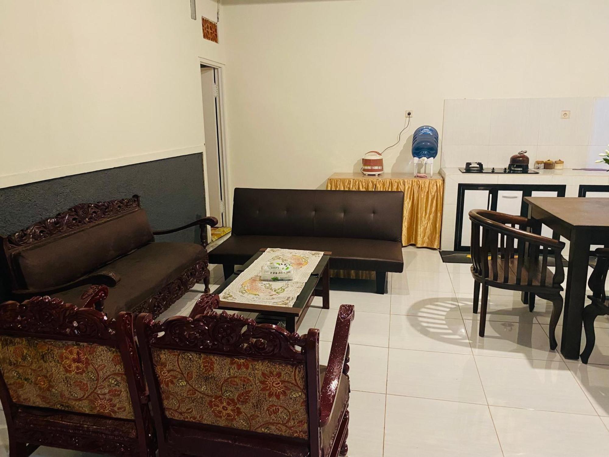 Robiu Bed & Breakfast Banyuwangi  Exterior foto