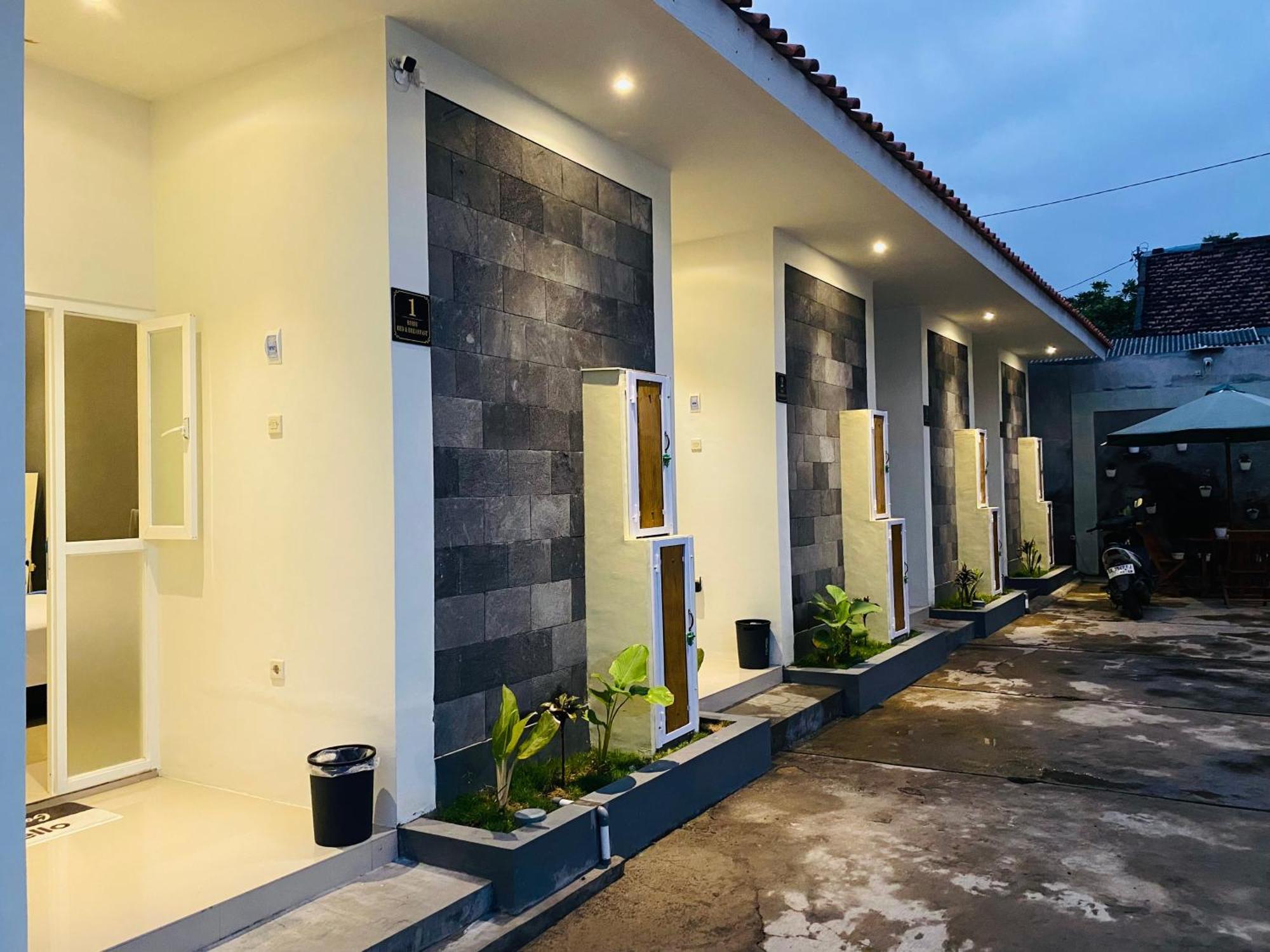 Robiu Bed & Breakfast Banyuwangi  Exterior foto